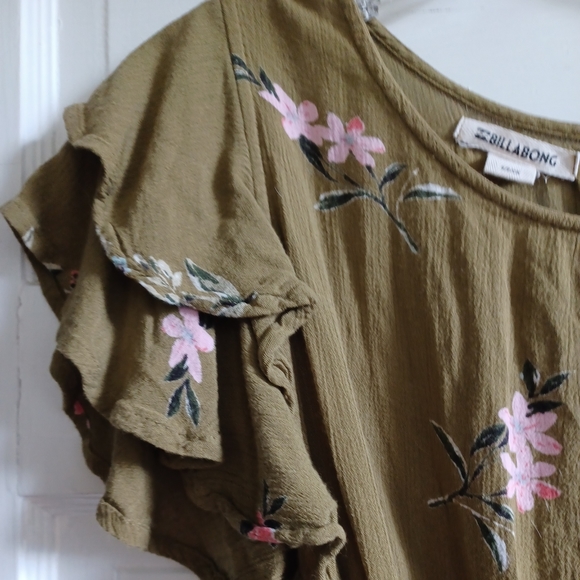 Billabong floral romper S w/ side cutouts flutter sleeves boho sexy flirty - Picture 6 of 13